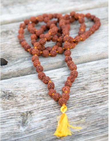 mala-Rudraksha-semilla-étnica-boho-collar