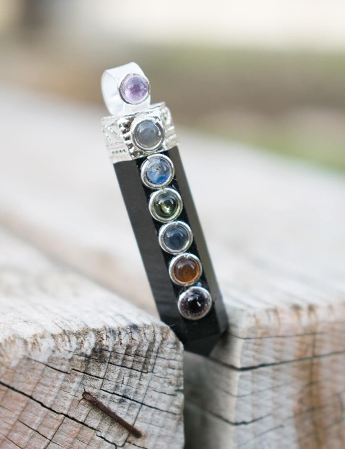 dije-colgante-piedra-mineral-natural-Oniz-7chakras