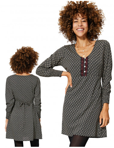 Figurbetontes Kleid 2