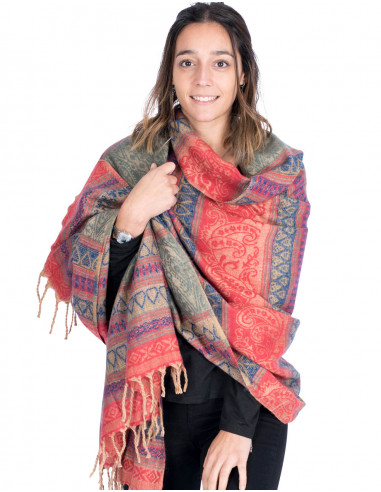 Soft fringed shawl