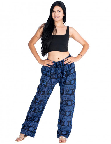 Blaue gerade Hose