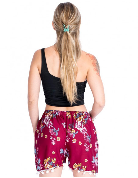Short Flowers and Pompoms
