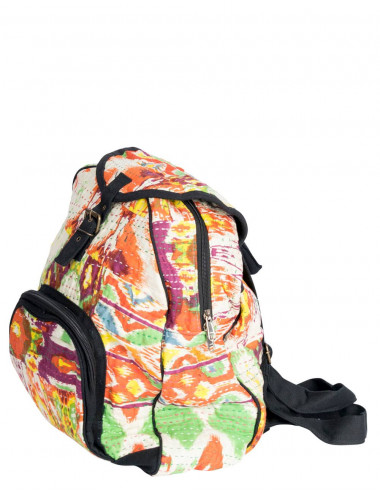 Mochila impressa com costura 2