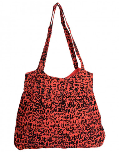 Rote Tasche Schwarze Buchstaben