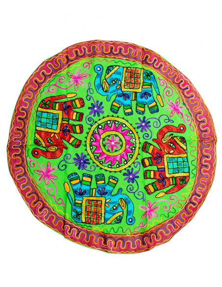 Round tablecloth or tapestry 4 elephants