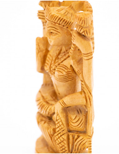 Statua in legno della dea Lakshmi