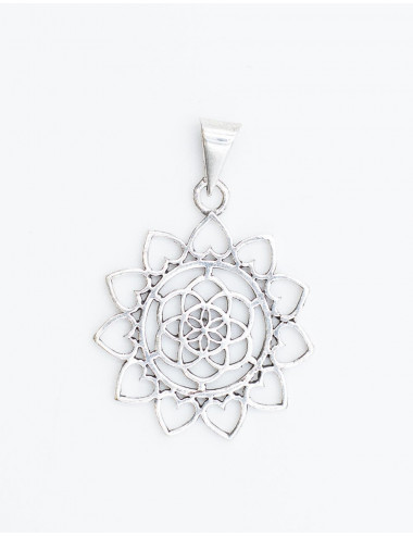 Circular Pendant with Hearts 2