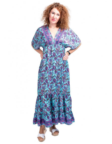 Vestido de verão com babados