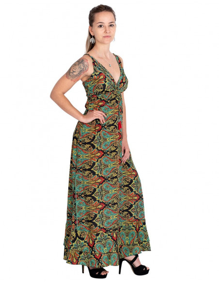 Vestido com busto franzido