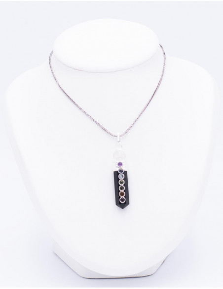 Pingente de ônix com cristal de quartzo
