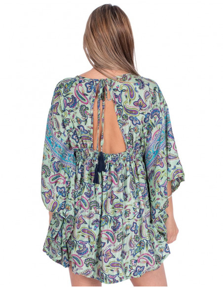 Vestido Corto con Mangas