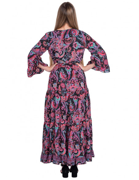 Langes Kleid mit Ärmeln