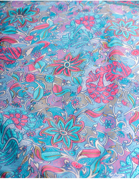 Calças cruzadas estampadas