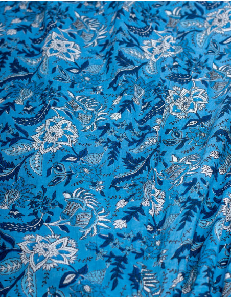 estampado-algodon-celeste-flores-blancas