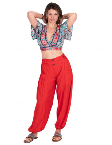 Pumphose mit roter Schleife