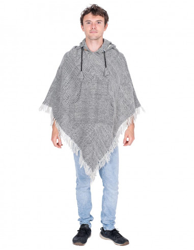 Grauer Poncho mit Fransen