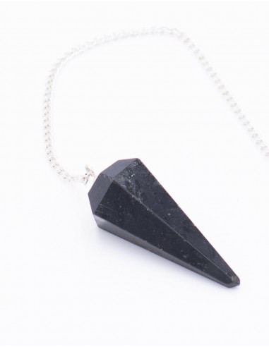 Pendel aus schwarzem Onyx