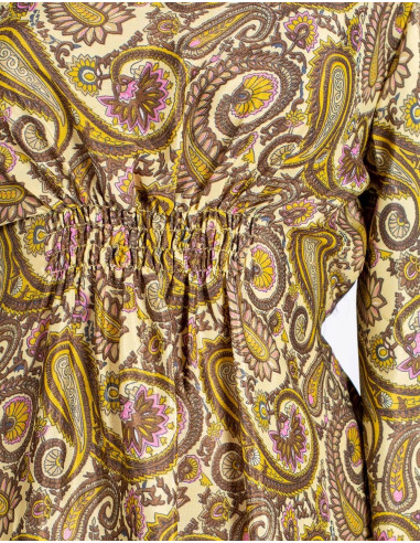 Vestido Curto Com Mangas