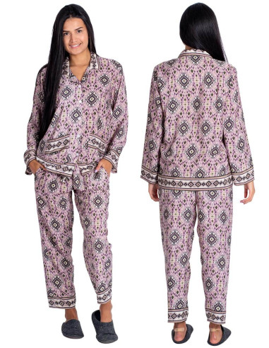 pijama-seda-estampada-fondo-lilaseo