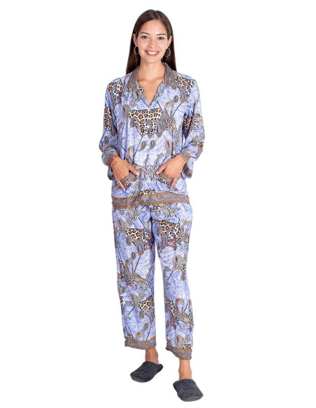 Pyjamas en soie pour femmes