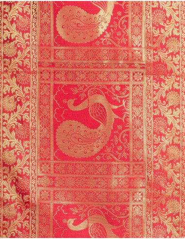 Roter Pfauen-Tischläufer