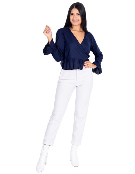 blusa-con-mangas-azul-cruzada-otoño