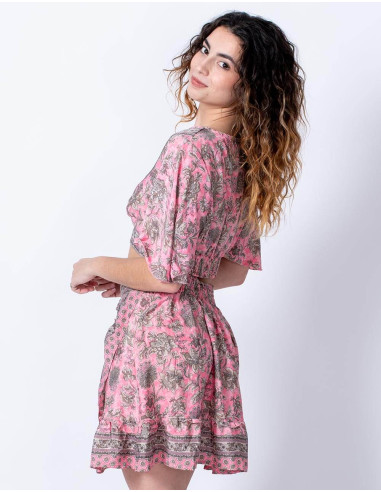 Conjunto de blusa e saia de seda estampada