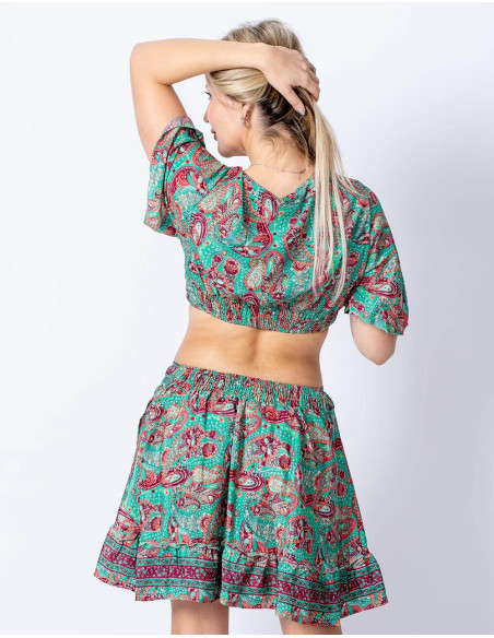 Ensemble haut et jupe en soie imprimée : style bohème avec élégance hindoue