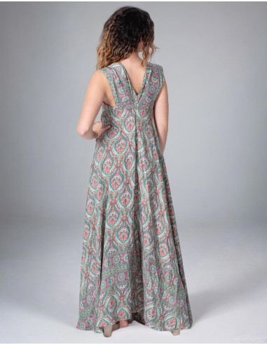 Robe longue en soie imprimée à décolleté plongeant