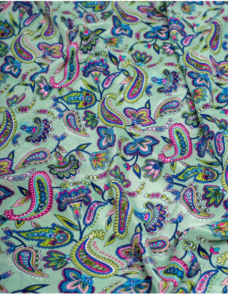 Abito con fiocco in seta stampata con motivi Paisley
