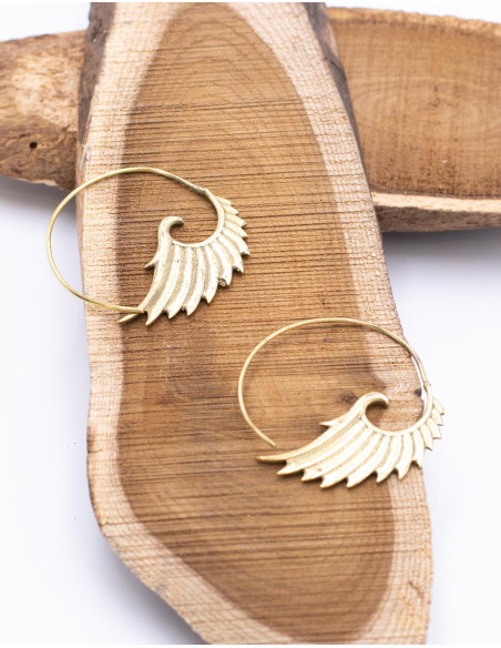 Artisanal Carved Earrings in the Shape of Pigeon Wings