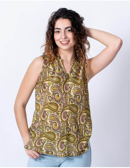 Einfaches ärmelloses Seiden-T-Shirt mit Paisley-Print