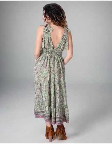 Robe d'été à bretelles avec nœud en soie imprimé