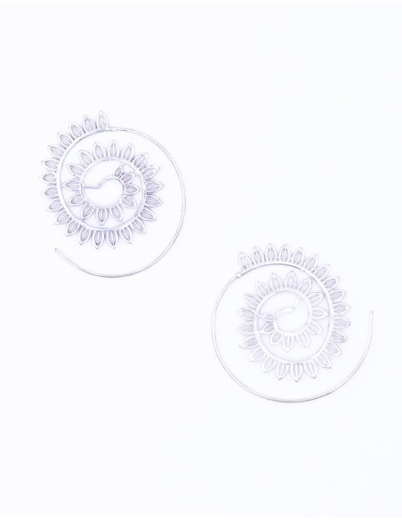Boucles d'oreilles tournées avec feuilles sculptées en laiton plaqué icoting