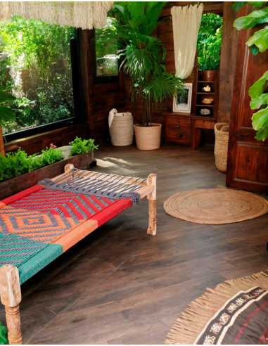 Cama de Día de Madera Artesanal India - Diseño Único y Tradicional