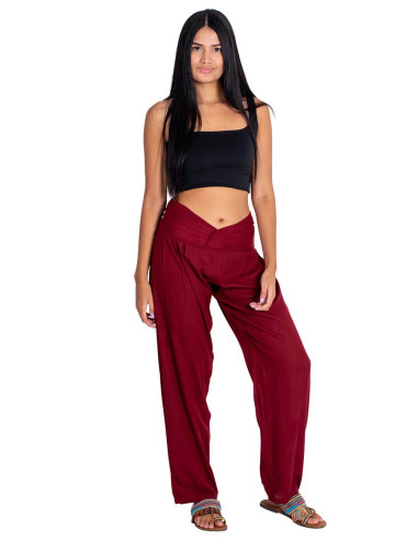Pantalon droit bordeaux avec détail en V – Mode...