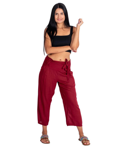 Burgunderfarbene Caprihose – Bohemian Style mit indischer Inspiration