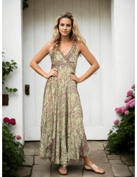 Long green silk dress with a V-neck – Boho elegance from India