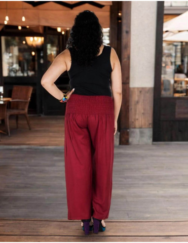 Calças retas plus size em rayon – Borgonha ou...