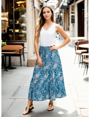 Saia longa boho de algodão com estampa azul e...
