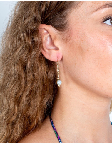 Orecchini in oro con pietra minerale