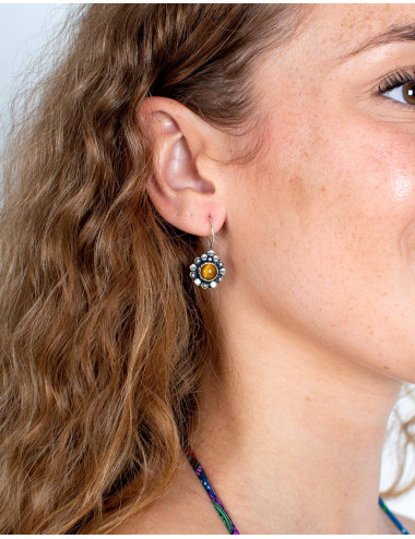 Flower earrings with...
