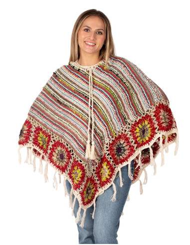 Poncho triangulaire à franges fait main –...