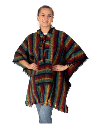 Poncho unisex fatto a mano con cappuccio e...