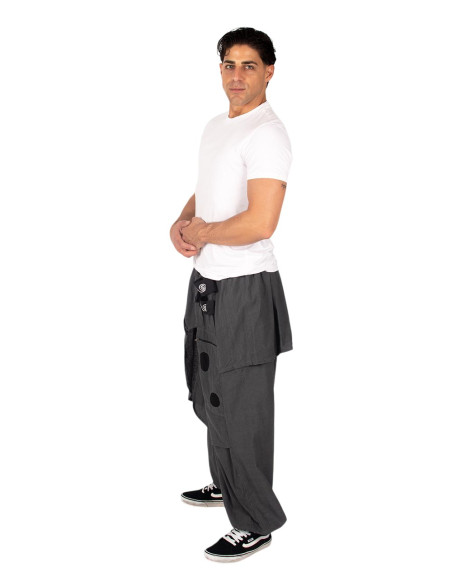 Graue afghanische Baumwollhose mit asymmetrischem Saum und Om-Symbol