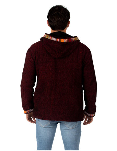 Veste rouge chaude avec des finitions...