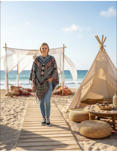 Poncho unisex in stile boho...