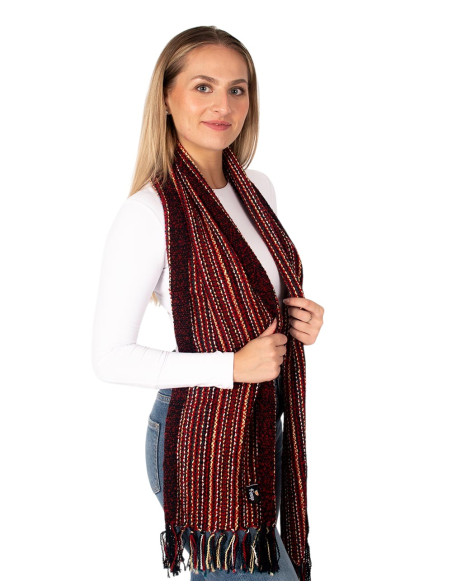Handmade cotton scarf, hand-knitted in India