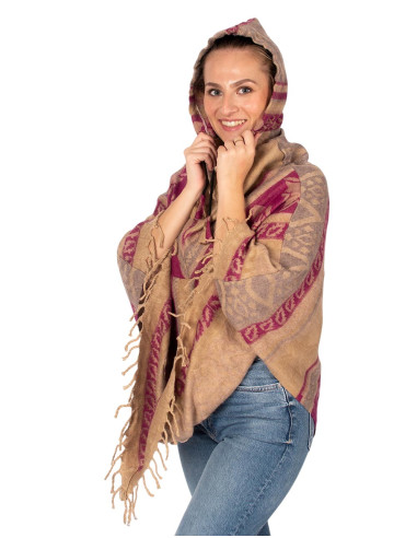 Poncho en coton et laine fait main avec capuche...