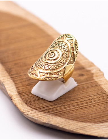 Large oval handmade gold ring – Indian ethnic...